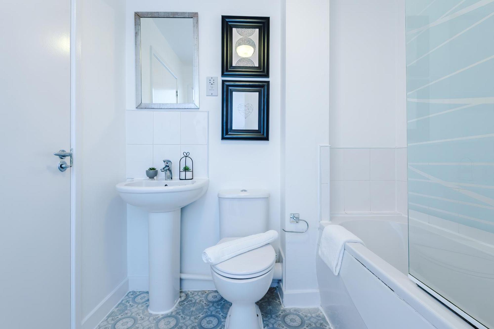 The Consort Serviced Apartment Coventry Exterior foto